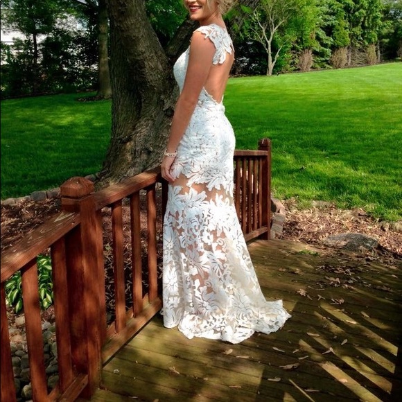 Jovani Dresses & Skirts - White jovani prom/ evening gown